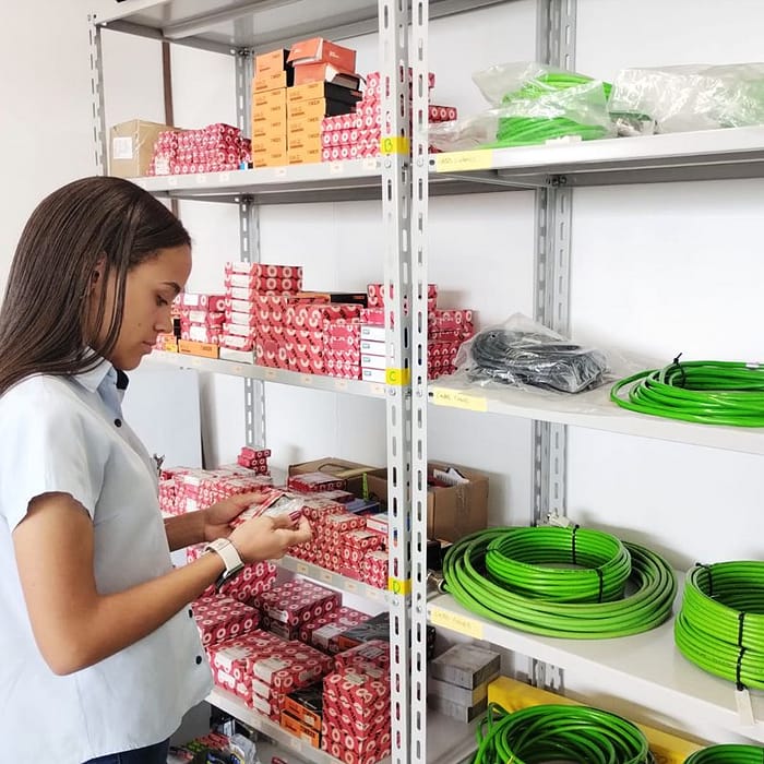 Estrutura Completa - Serviços em Eletrônica Industrial